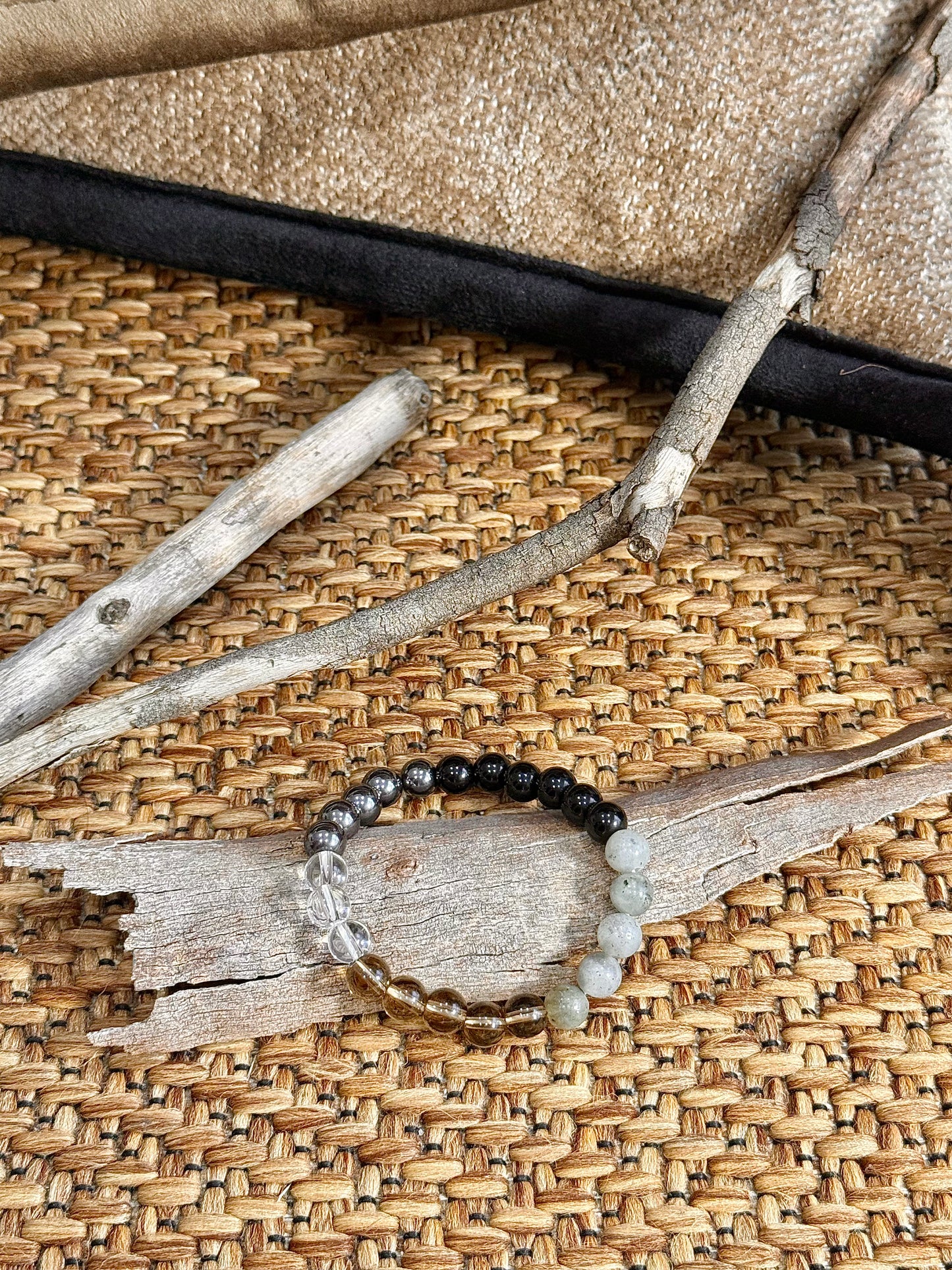 Quiet Anchor Crystal Bracelet